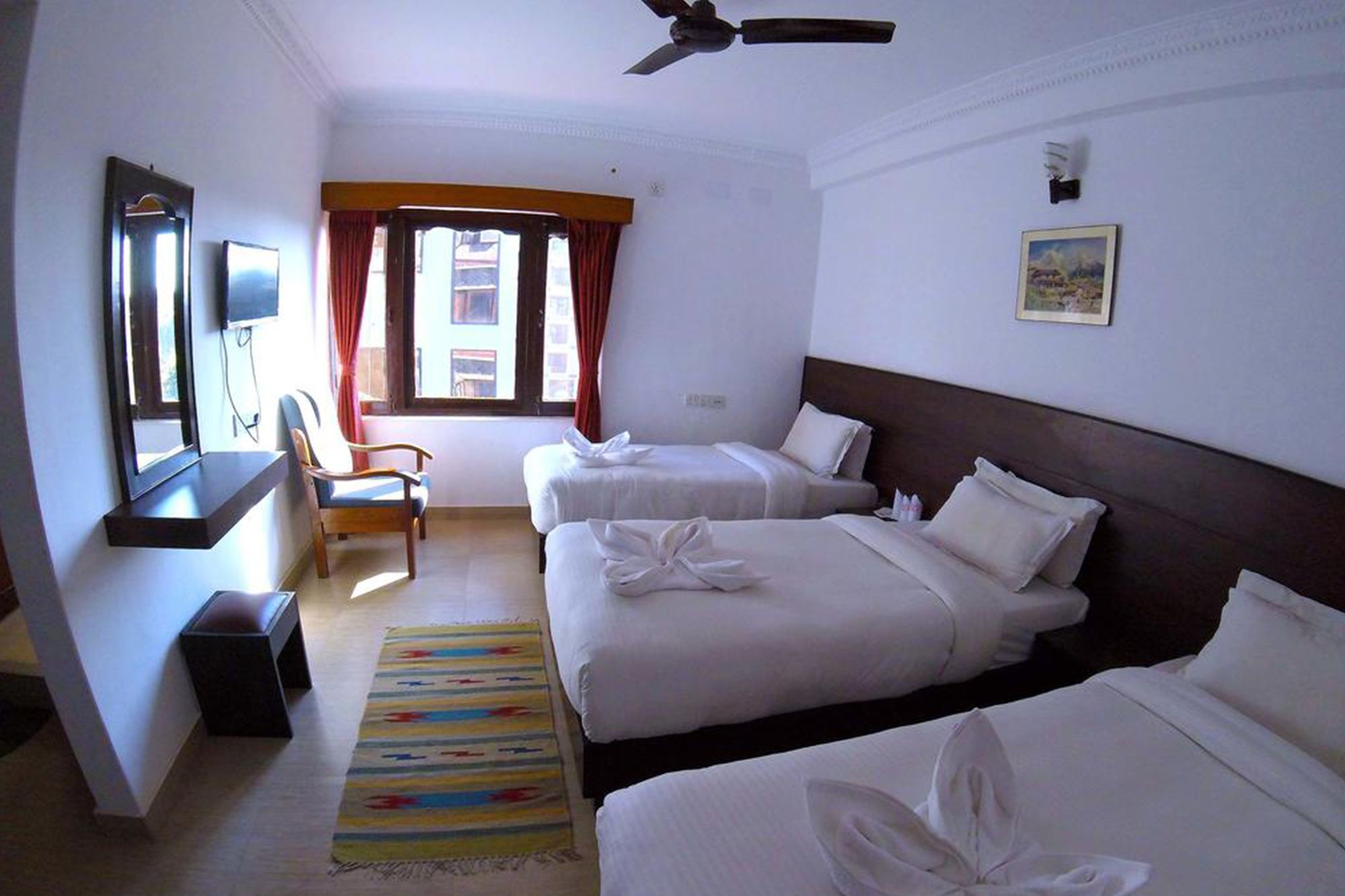 Hotel Lake Palace Pokhara Zewnętrze zdjęcie